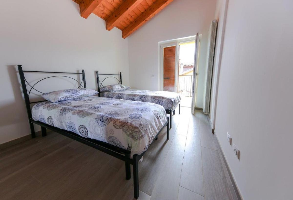 Penthouse Federico With Lake View - Residenza Silvana Вербания Экстерьер фото