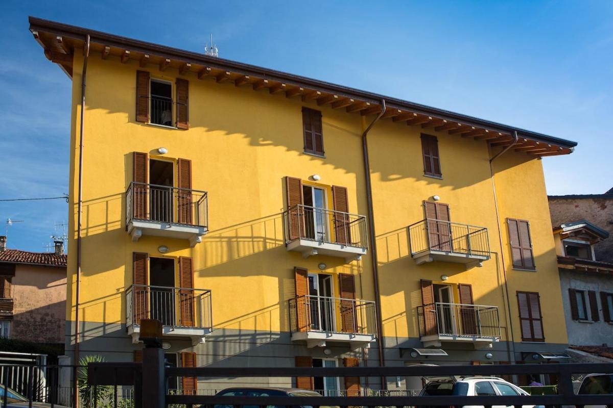 Penthouse Federico With Lake View - Residenza Silvana Вербания Экстерьер фото