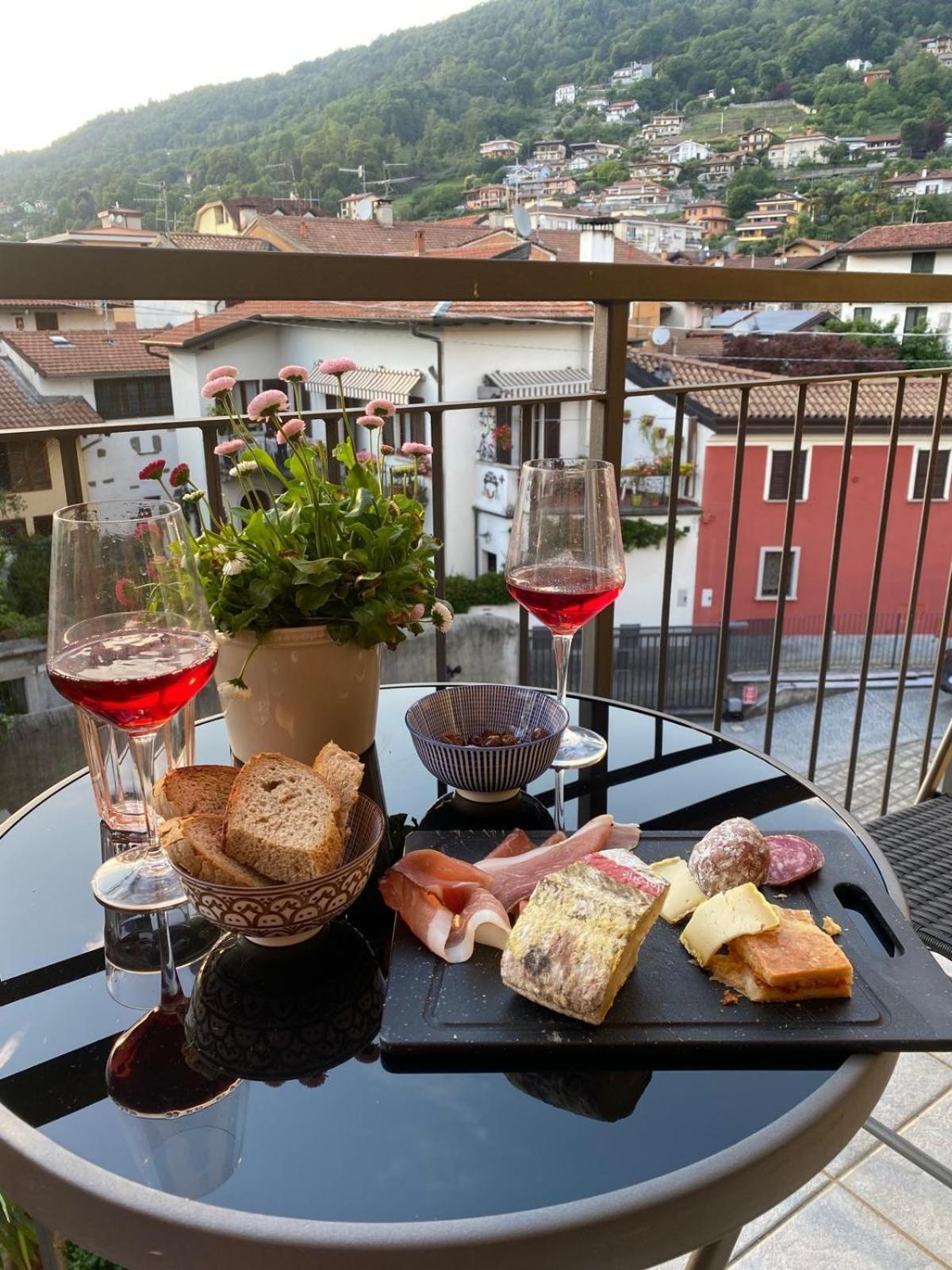 Penthouse Federico With Lake View - Residenza Silvana Вербания Экстерьер фото